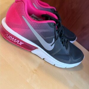 Nike Women's Air Max Black and Pink Athletic Shoes